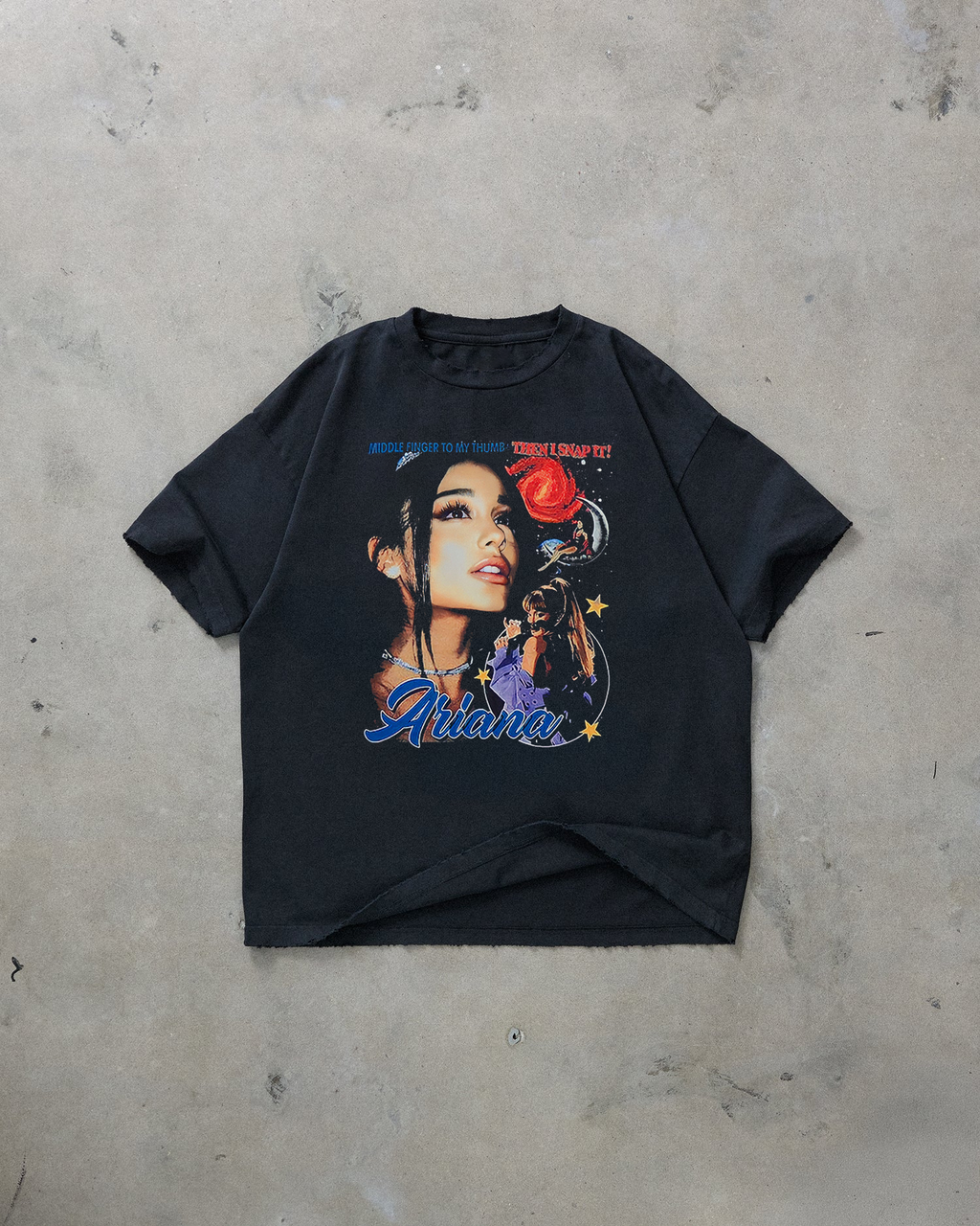 Ariana Grande T-shirt